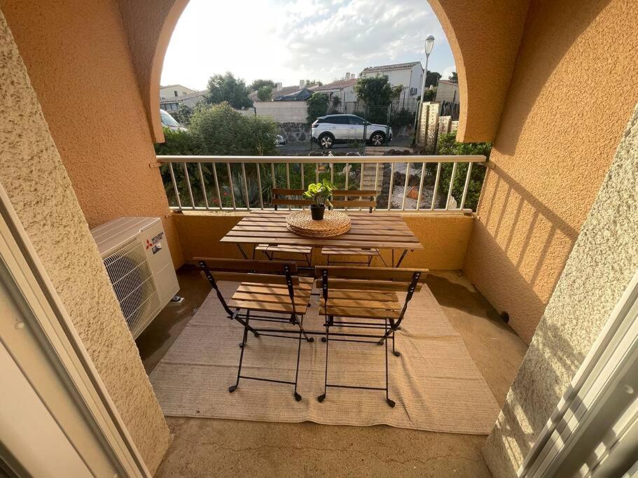 Appartement Cap D'Agde Dans Residence Avec Piscine Buitenkant foto